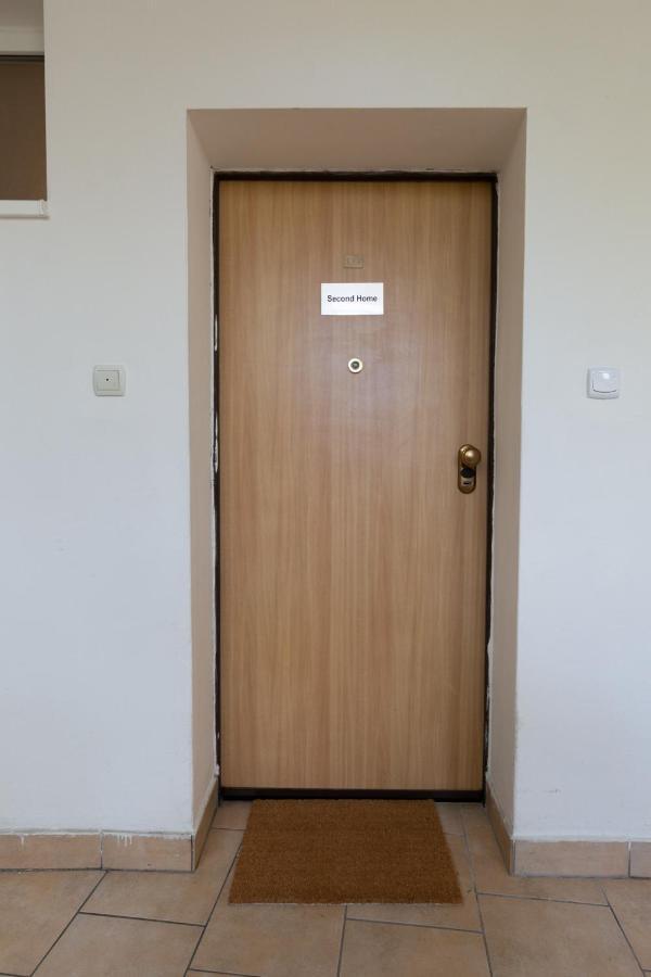 Second Home Apartment Budapest Luaran gambar