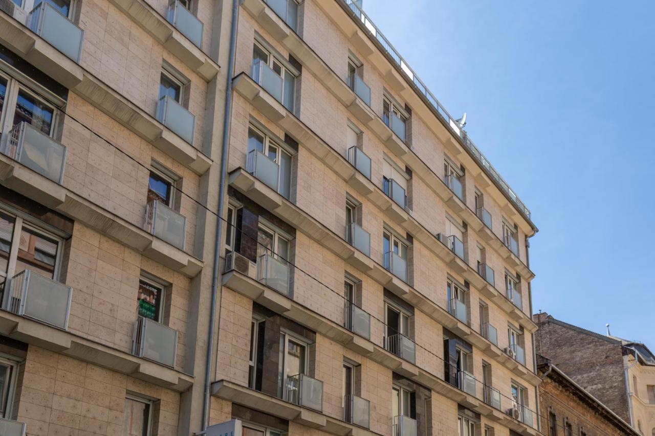 Second Home Apartment Budapest Luaran gambar