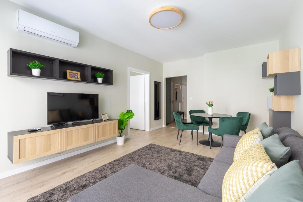 Second Home Apartment Budapest Luaran gambar